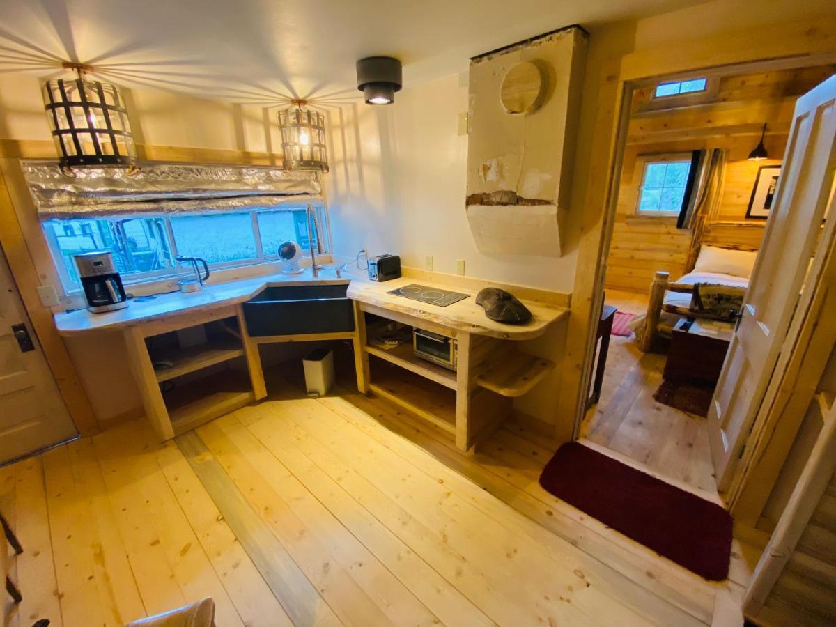 Aubin Sky Lodging At The Yl Ranch Savery Exteriör bild