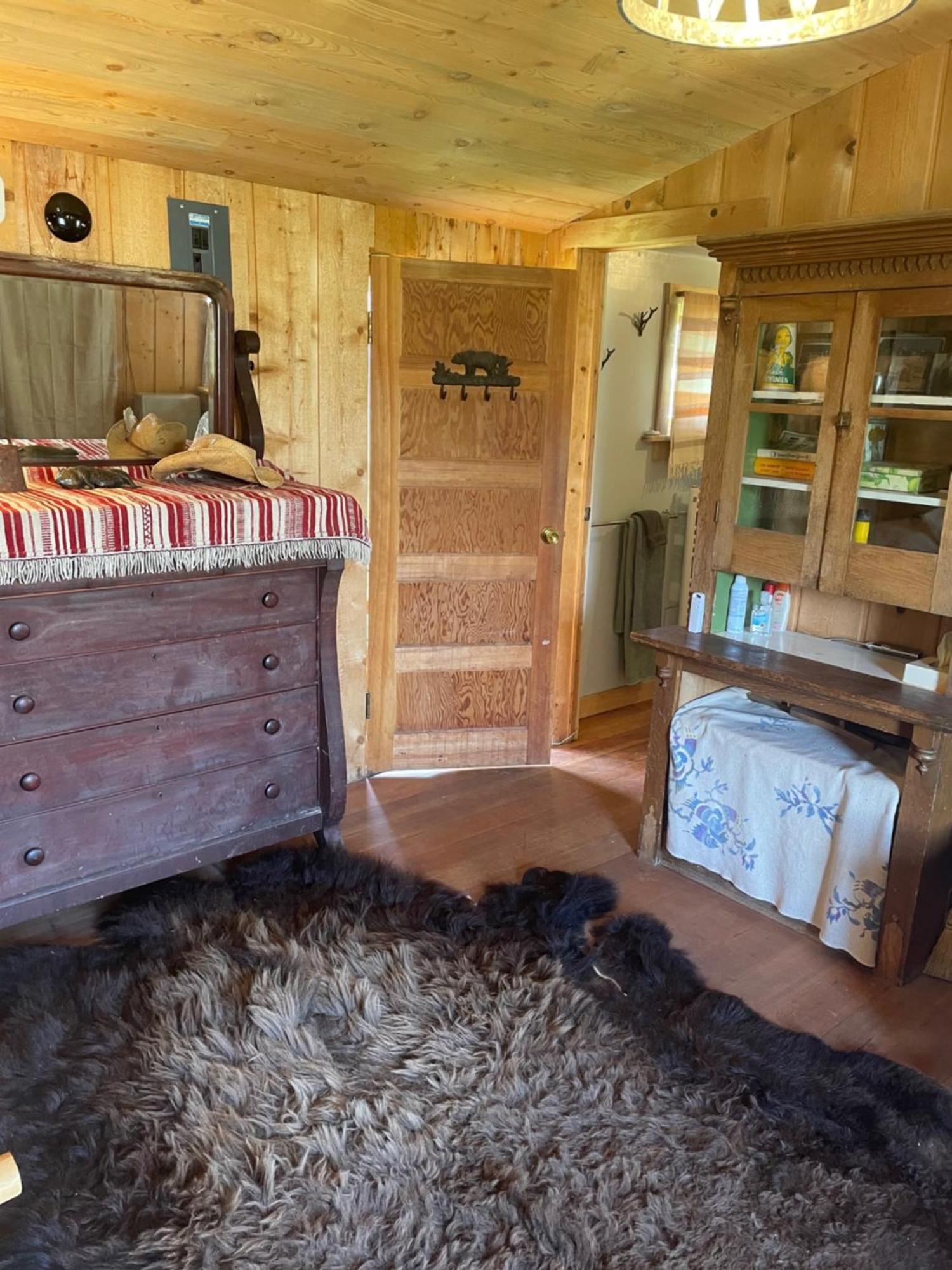 Aubin Sky Lodging At The Yl Ranch Savery Exteriör bild